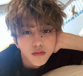 爆料娱乐圈刘耀文是谁啊,揭秘刘耀文是谁？  第1张